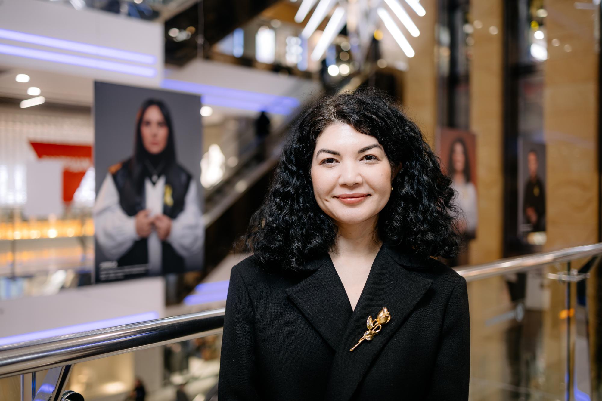 Різатдінова відкрила у Києві фотовиставку про Крим: чому це важливо